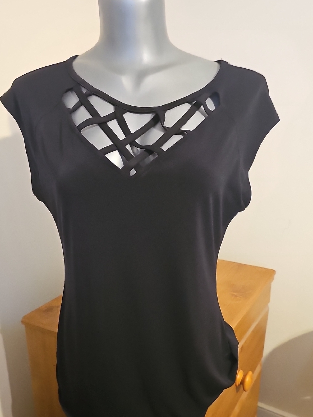 Womens Black Lattice-Detail Cap-Sleeve Tank
